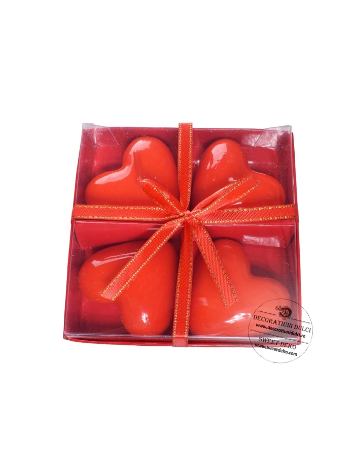 Set 4 lumanari mici rosii, in forma de inimioare
